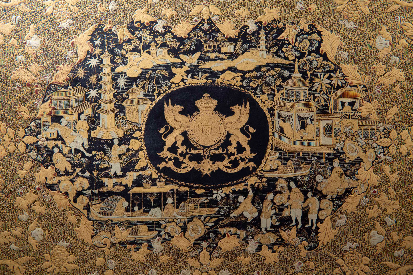 Early 19th Century Chinese Export Armorial Lacquer and Gilt Picture, Qing Dynasty