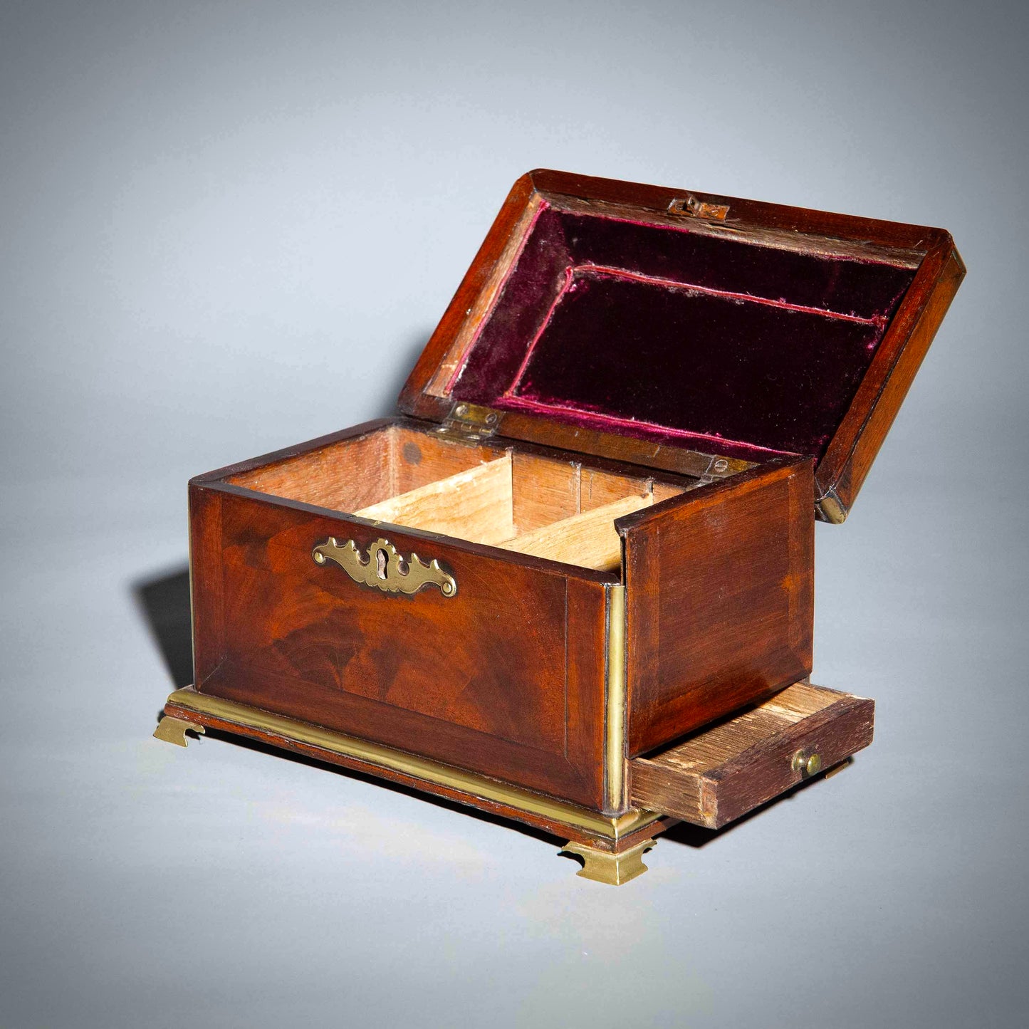 Mid-18th Century George II Period Tea Chest, Manner of Abraham Roentgen