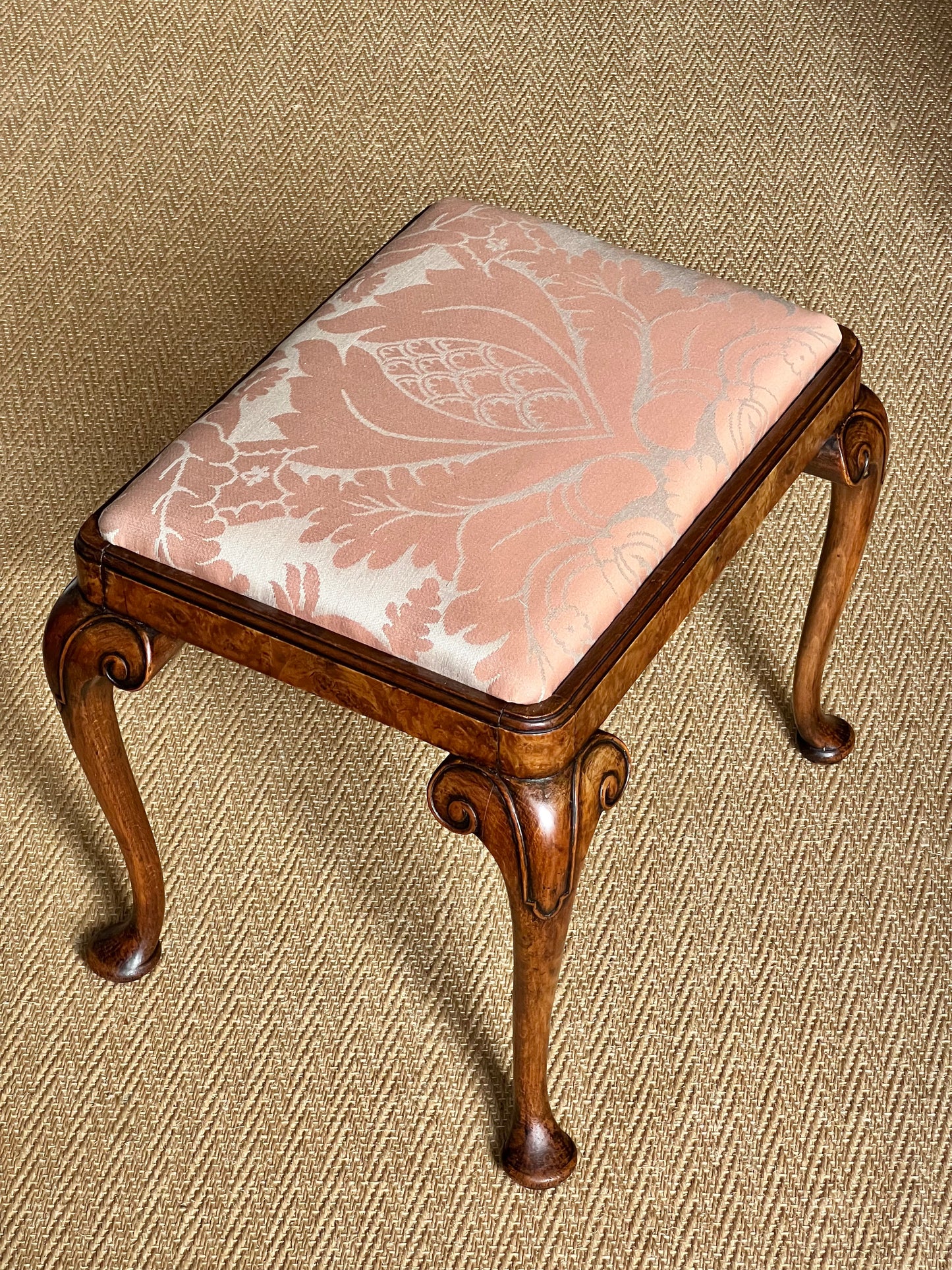 Early 20th Century Queen Anne Style Burr Walnut Stool