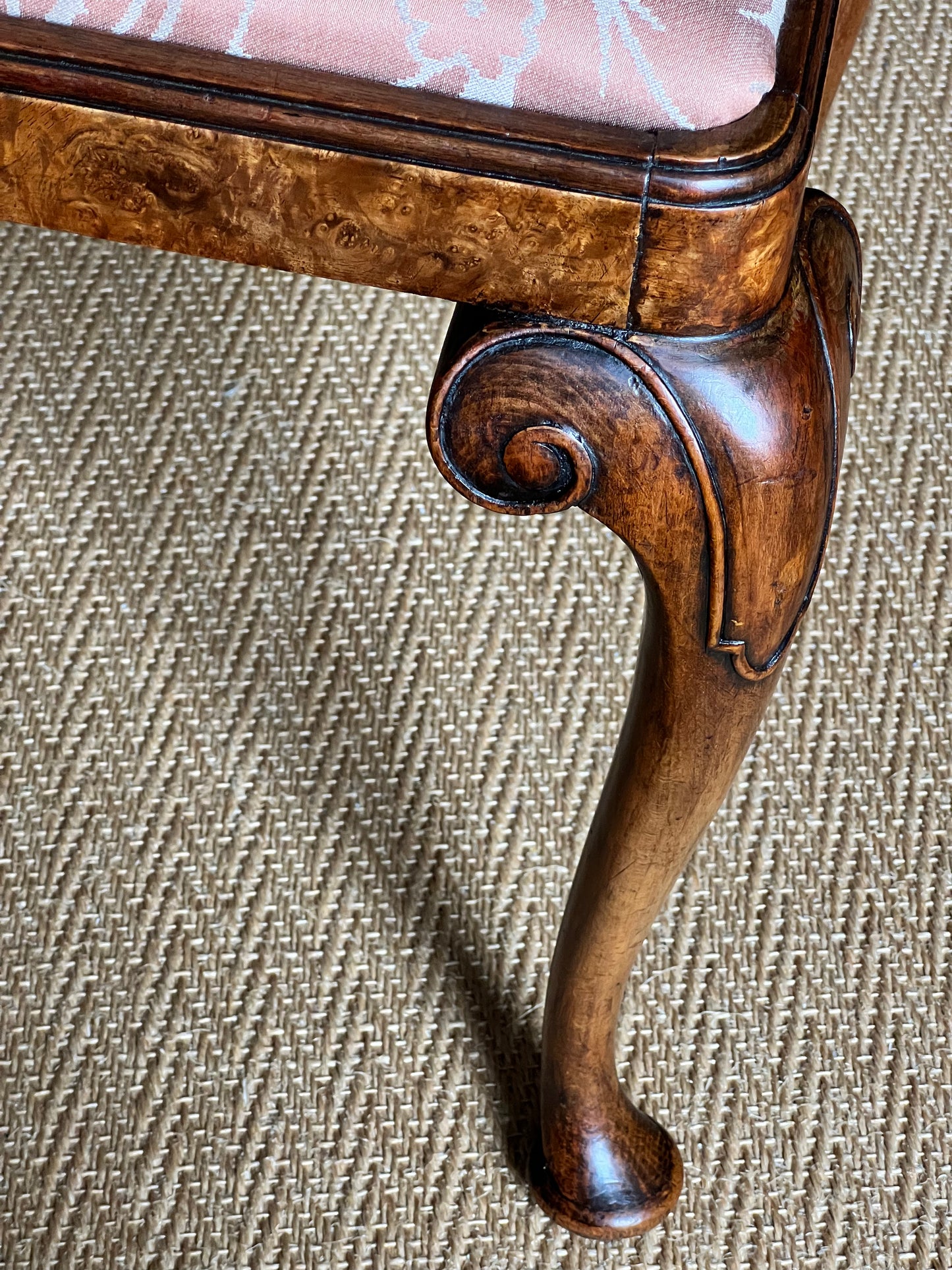 Early 20th Century Queen Anne Style Burr Walnut Stool