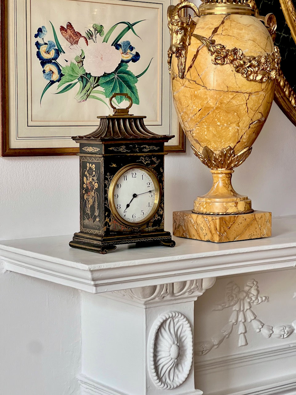 Early 20th Century Chinoiserie Lacquer Carriage Clock