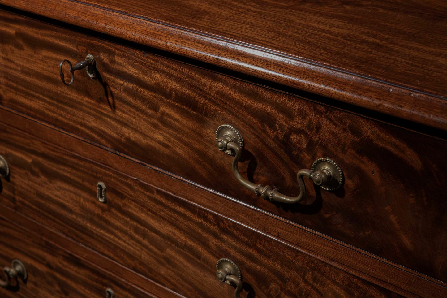 Georgian Chest of Drawers