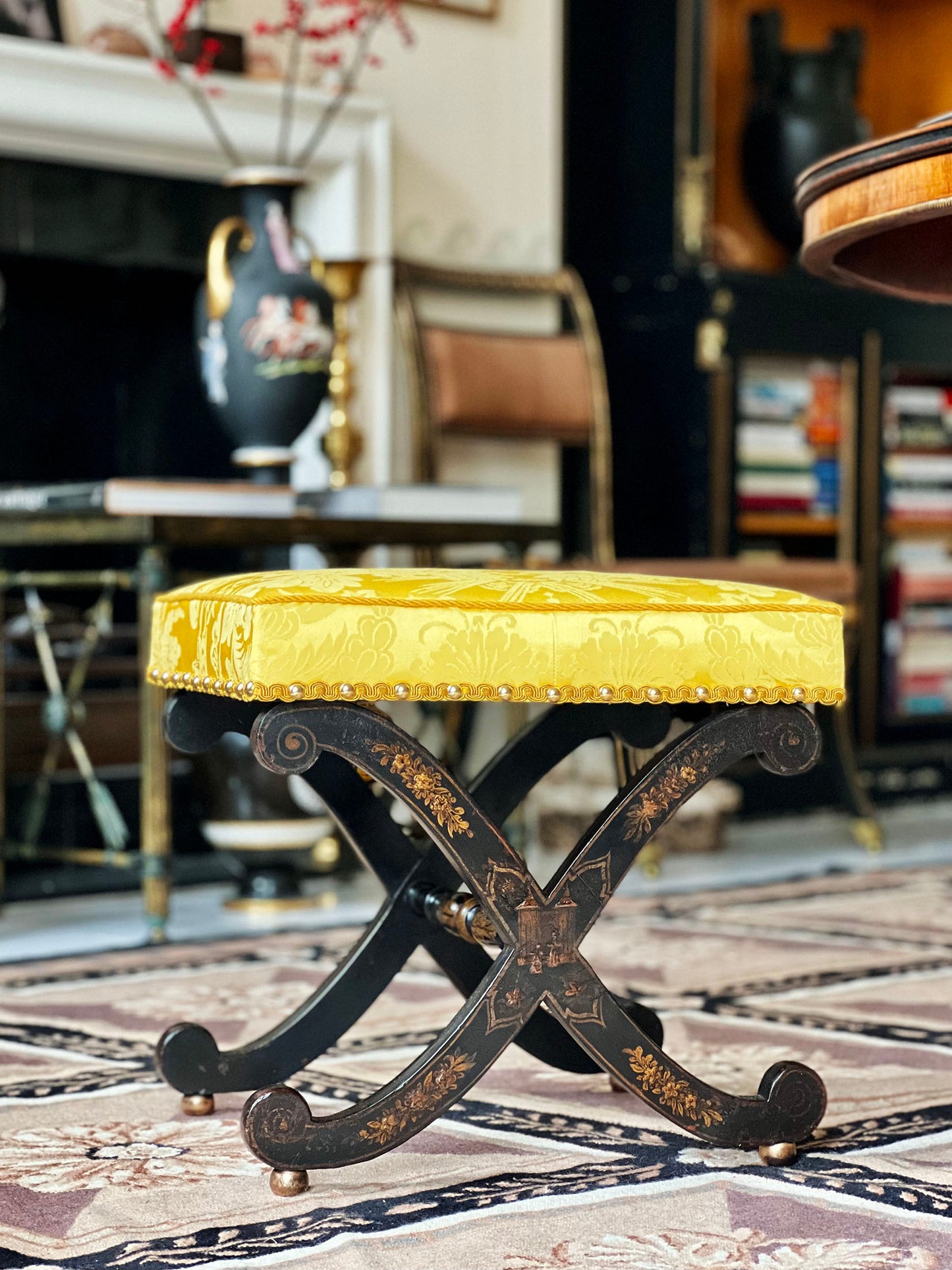 Regency Chinoiserie X-Frame Stool