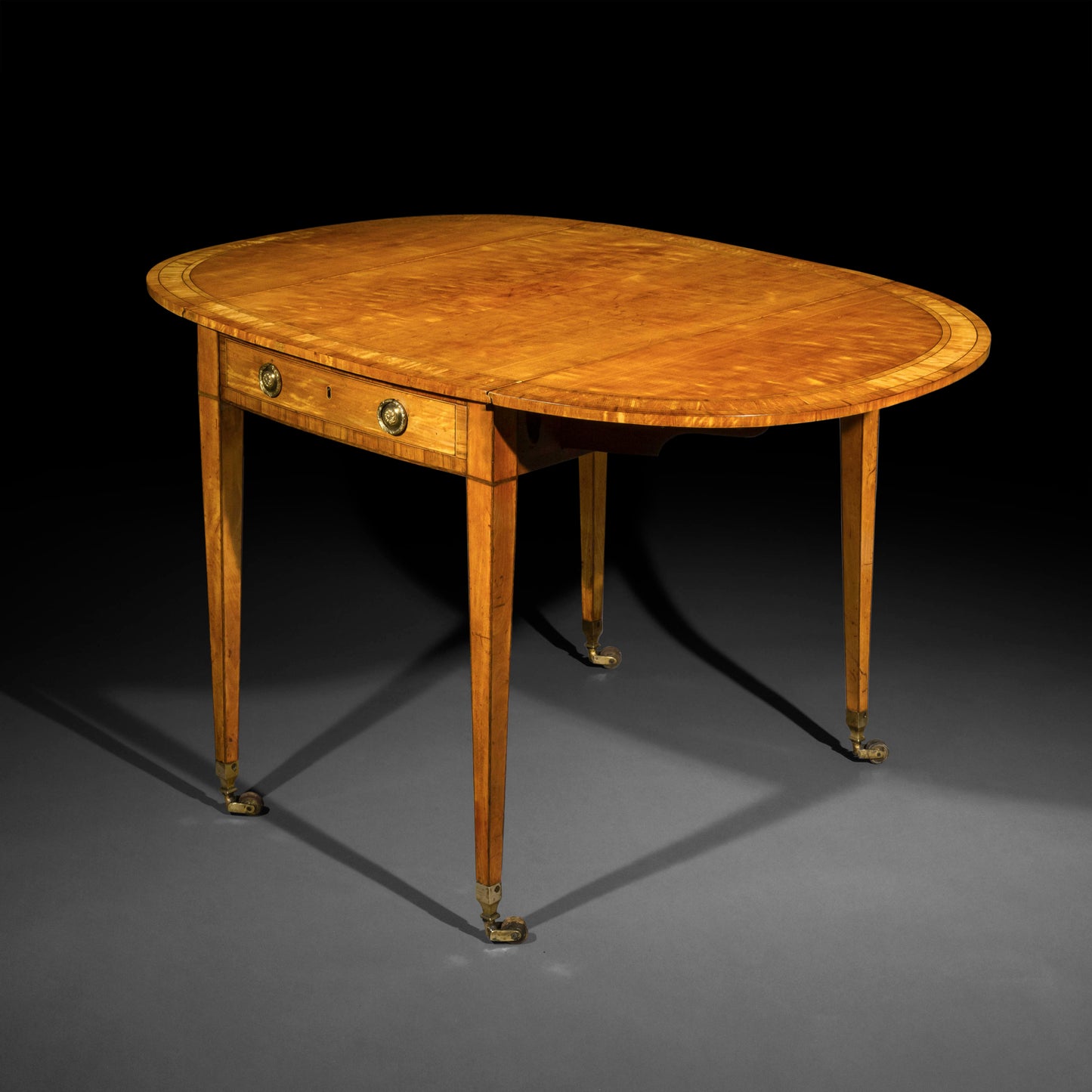Fine George III Satinwood Pembroke Table