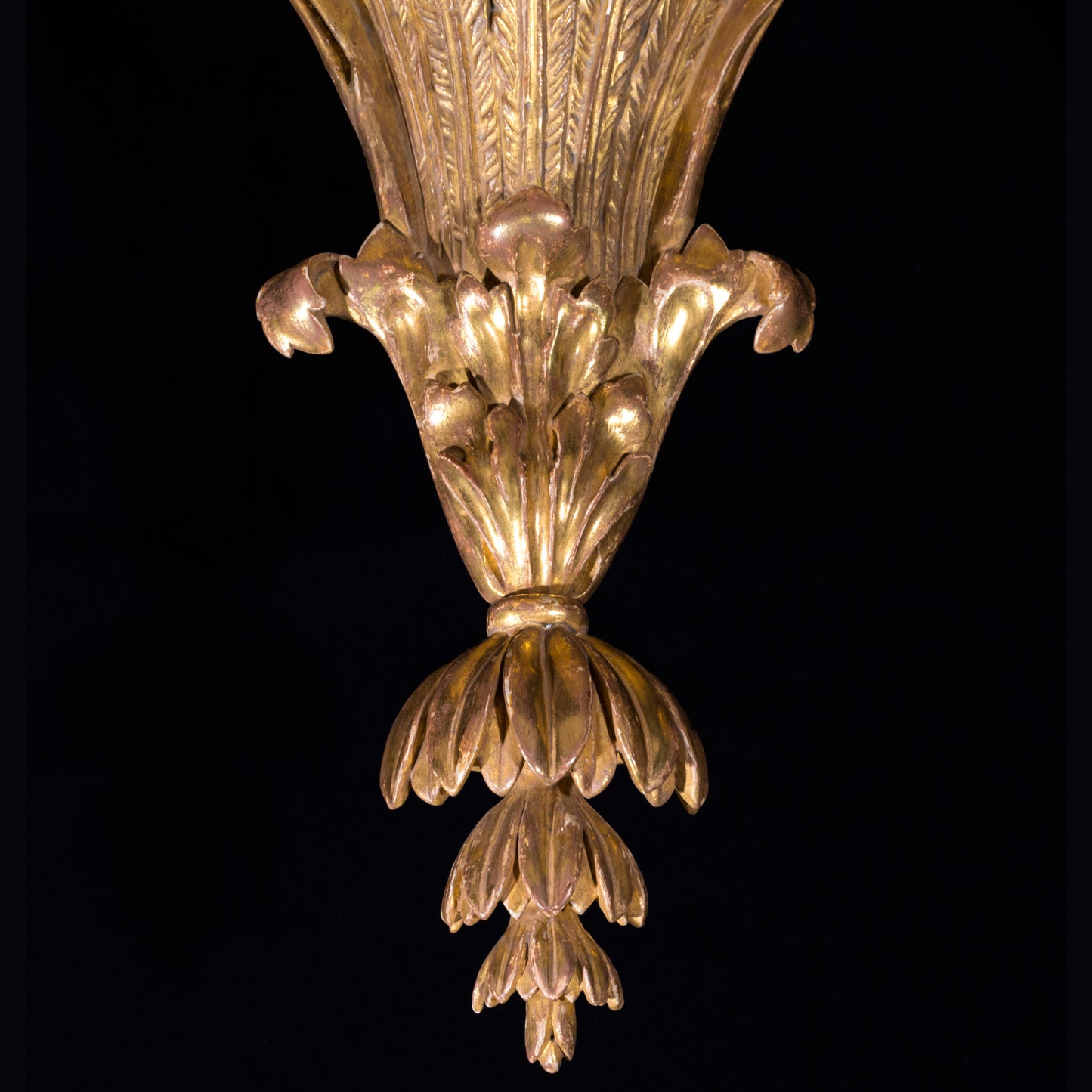 Fine Pair of George III Giltwood Wall Brackets