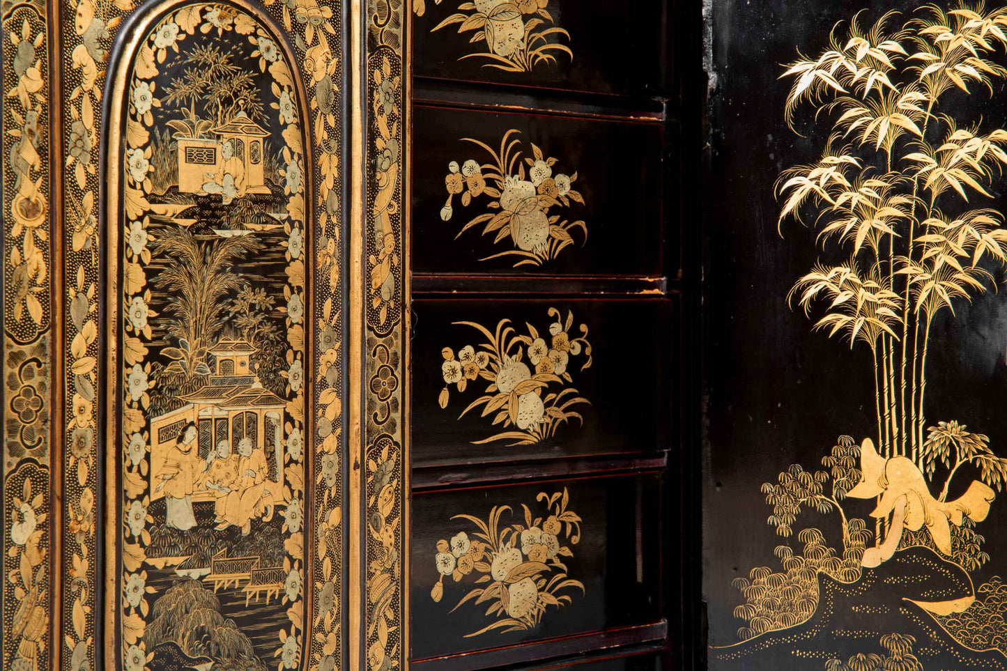 Early 19th Century Chinoiserie Black Lacquer Miniature Cabinet