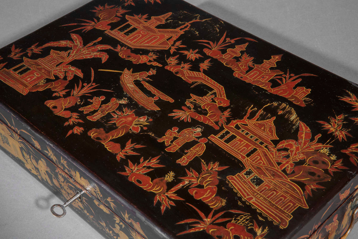 Large 19th Century Chinoiserie Lacquer Box