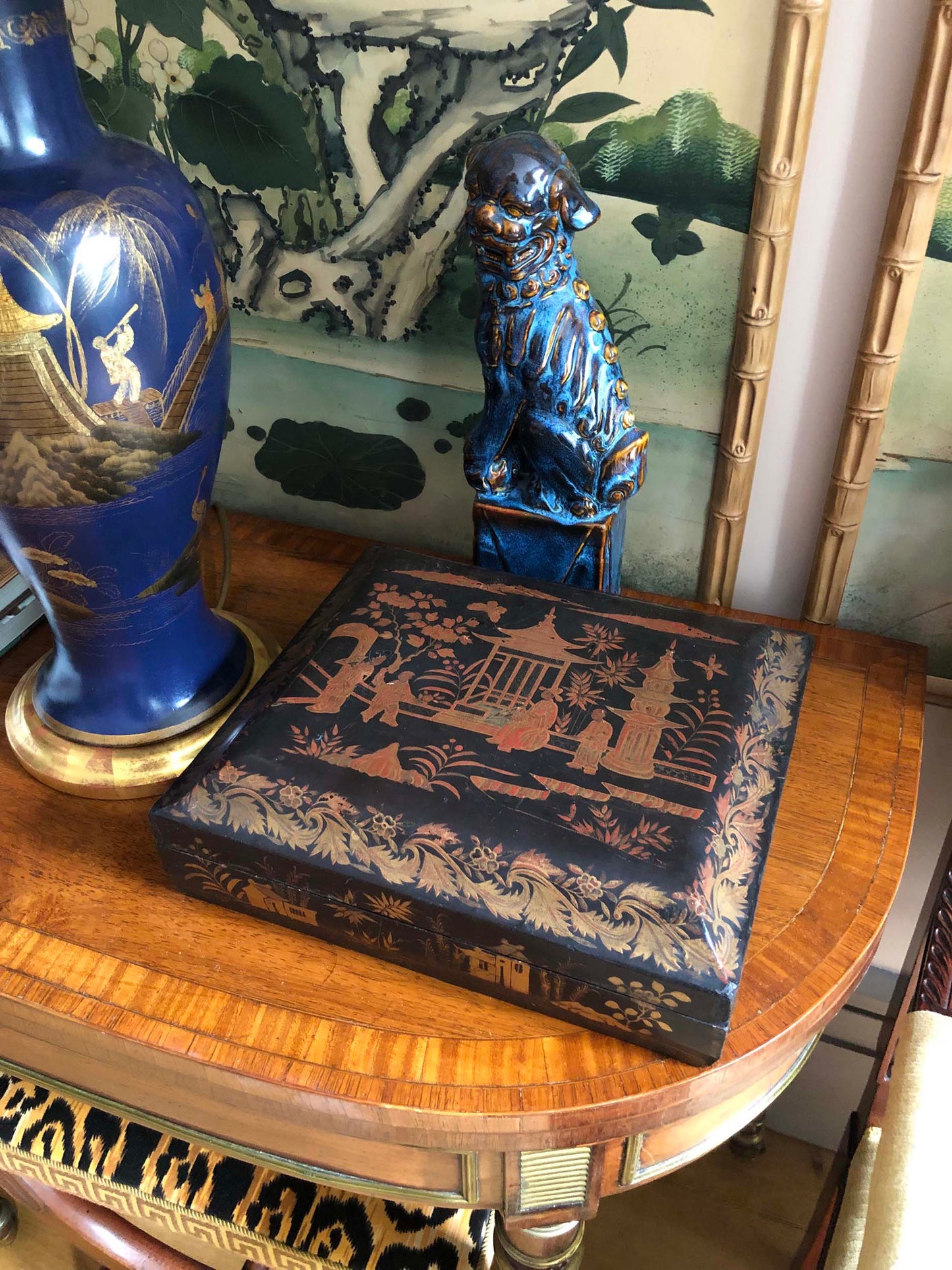 19th Century Chinoiserie Lacquer Box