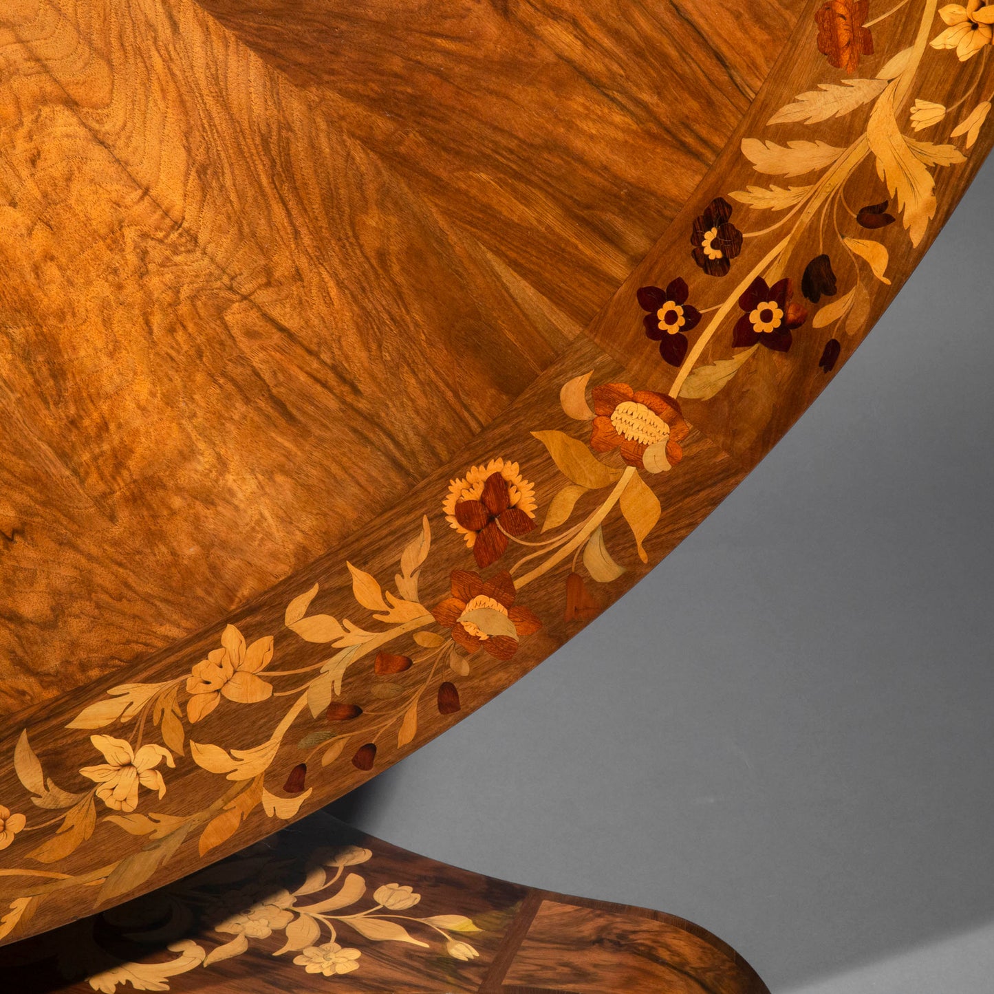 Fine Regency Walnut and Marquetry Dining Table