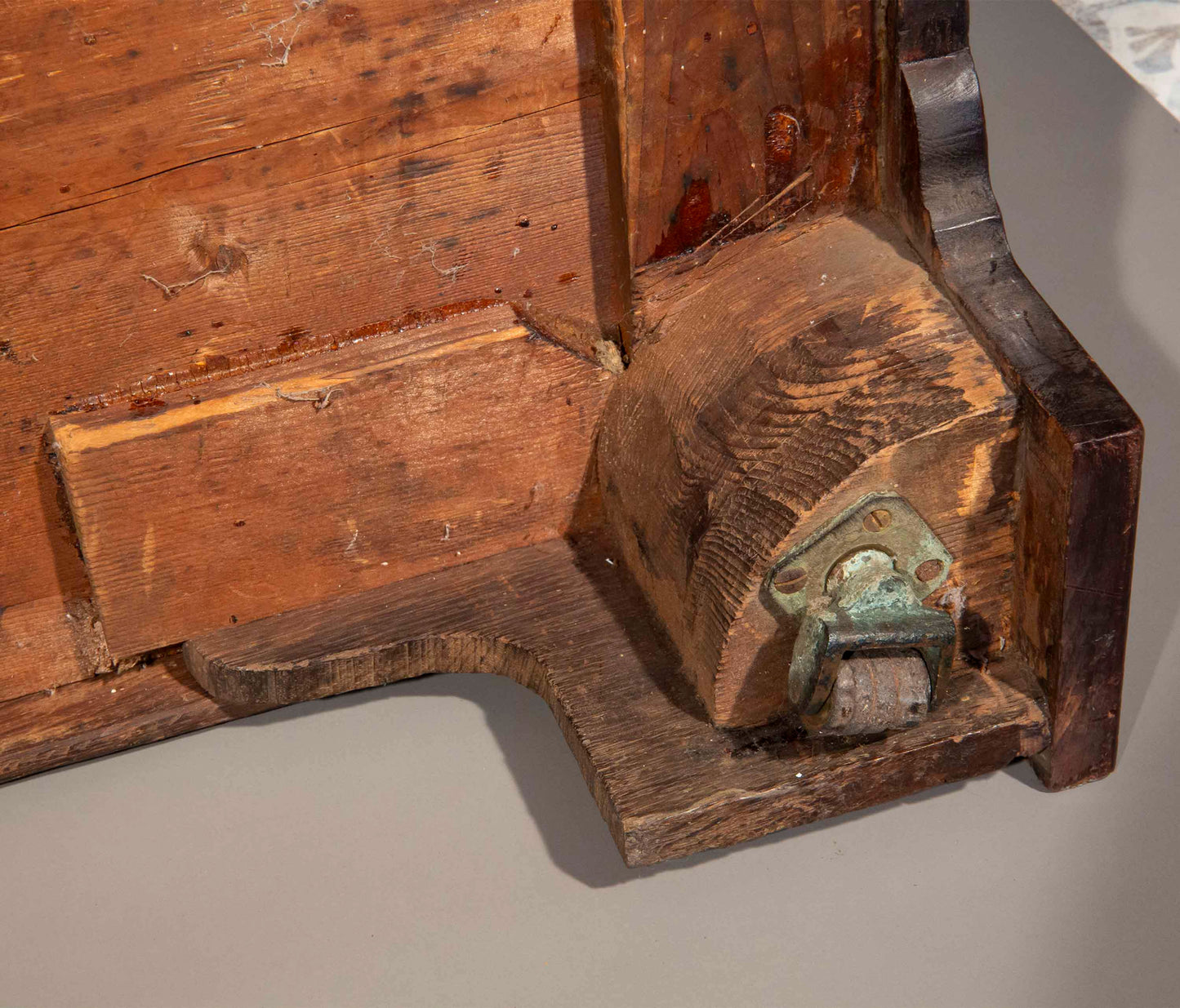 George II Mahogany Kneehole Desk