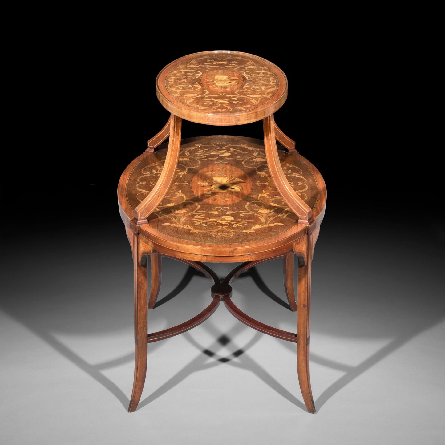 Fine Sheraton Style Oval Coffee Table