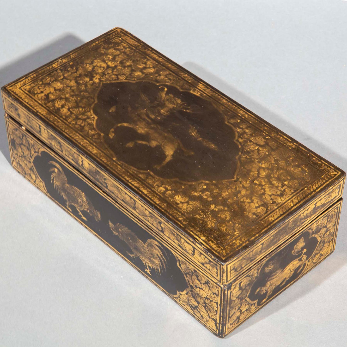 Unusual Chinese Export Lacquer Box Decorated with Cockerels