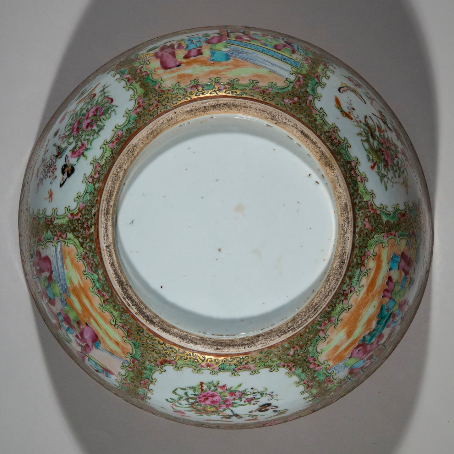 19th Century Chinese Qing Porcelain Bowl