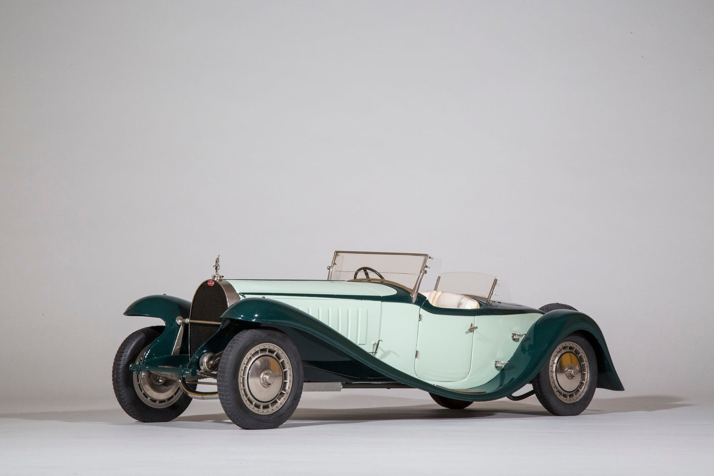 Stunning 1/8 Scale Model 1932 Bugatti Type 41 Royale Esders Roadster