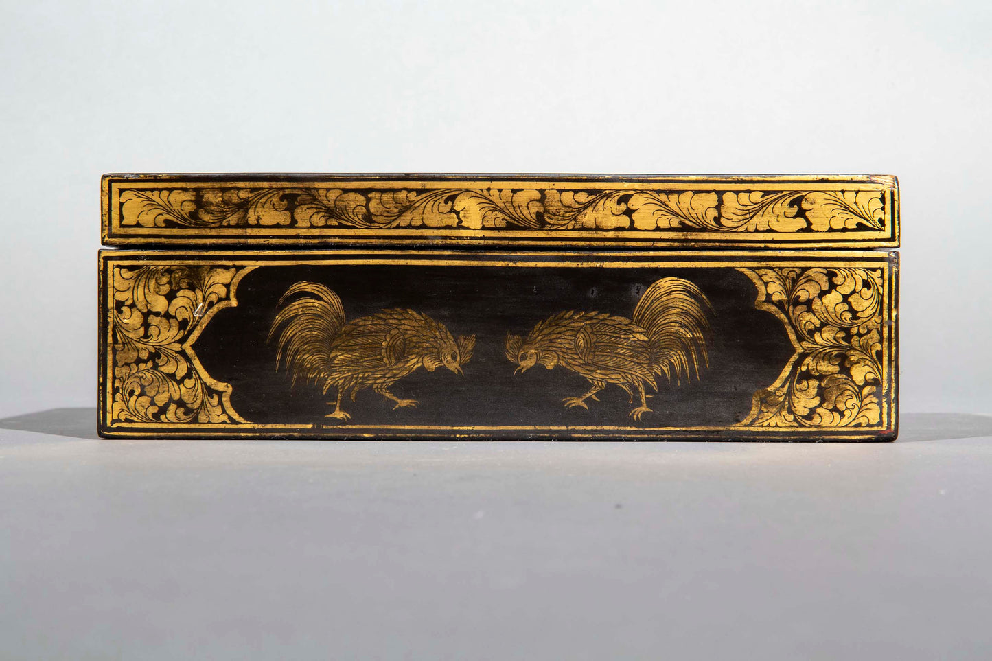 Unusual Chinese Export Lacquer Box Decorated with Cockerels