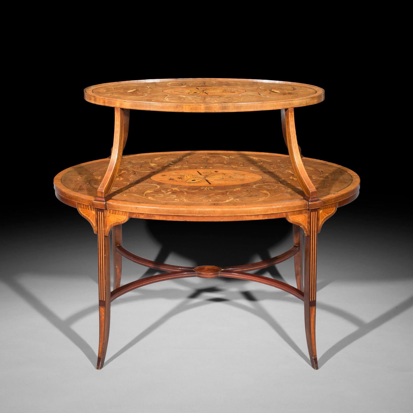 Fine Sheraton Style Oval Coffee Table