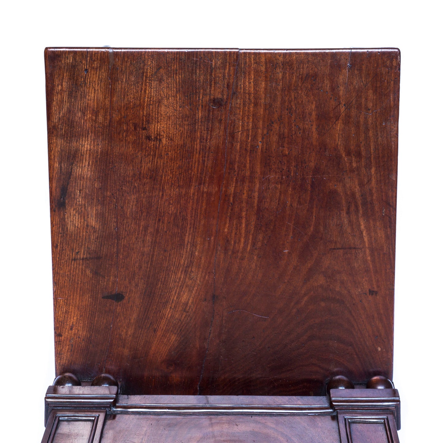 Important George III Mahogany Hall Chair, attributed to Gillows