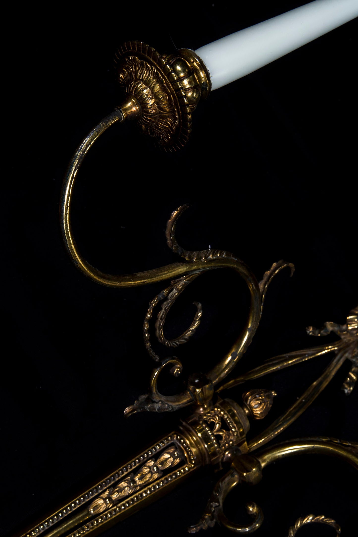 Antique Neoclassical Ormolu Wall Sconce