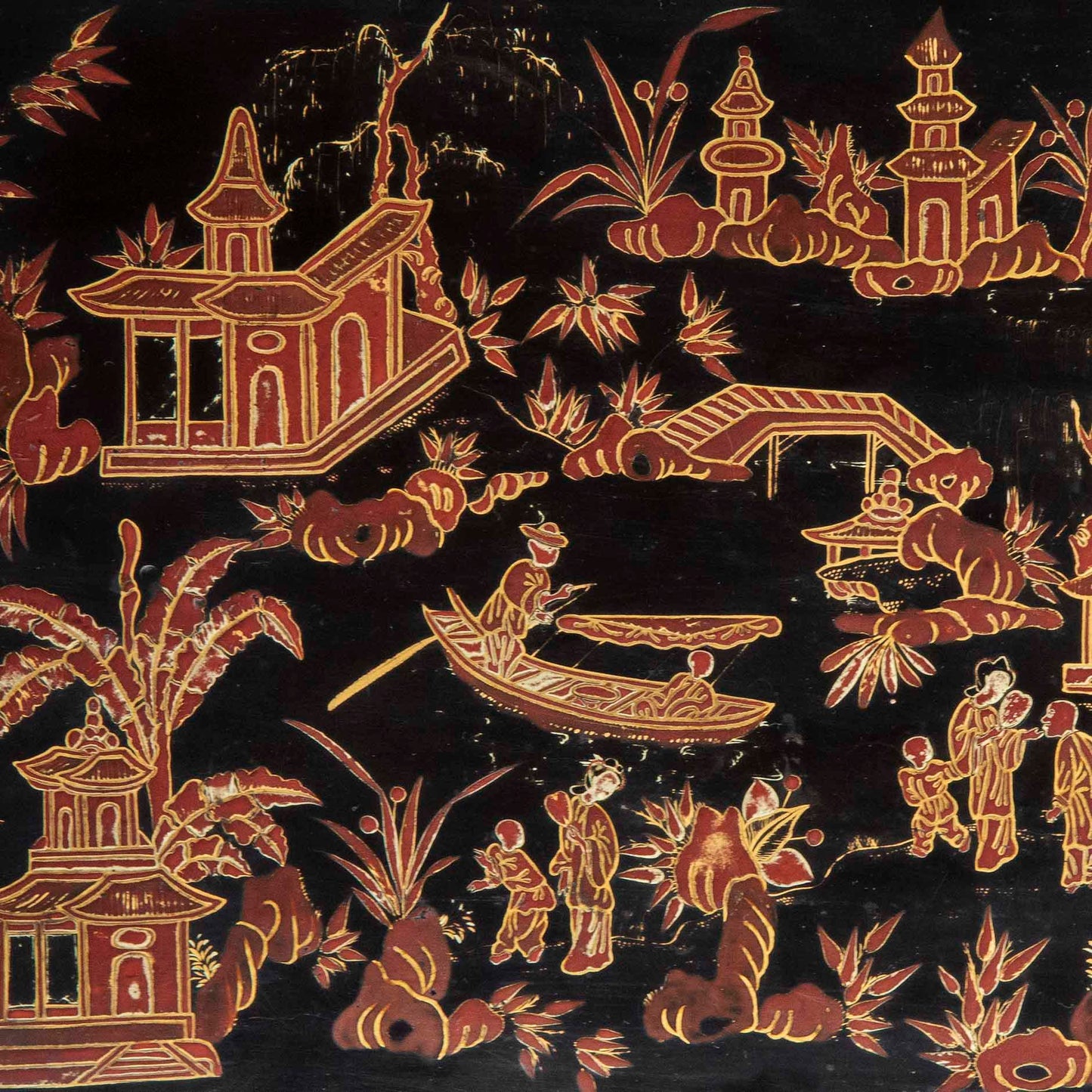 Large 19th Century Chinoiserie Lacquer Box