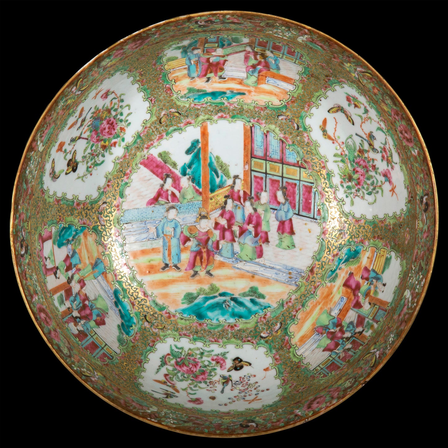 19th Century Chinese Qing Porcelain Bowl