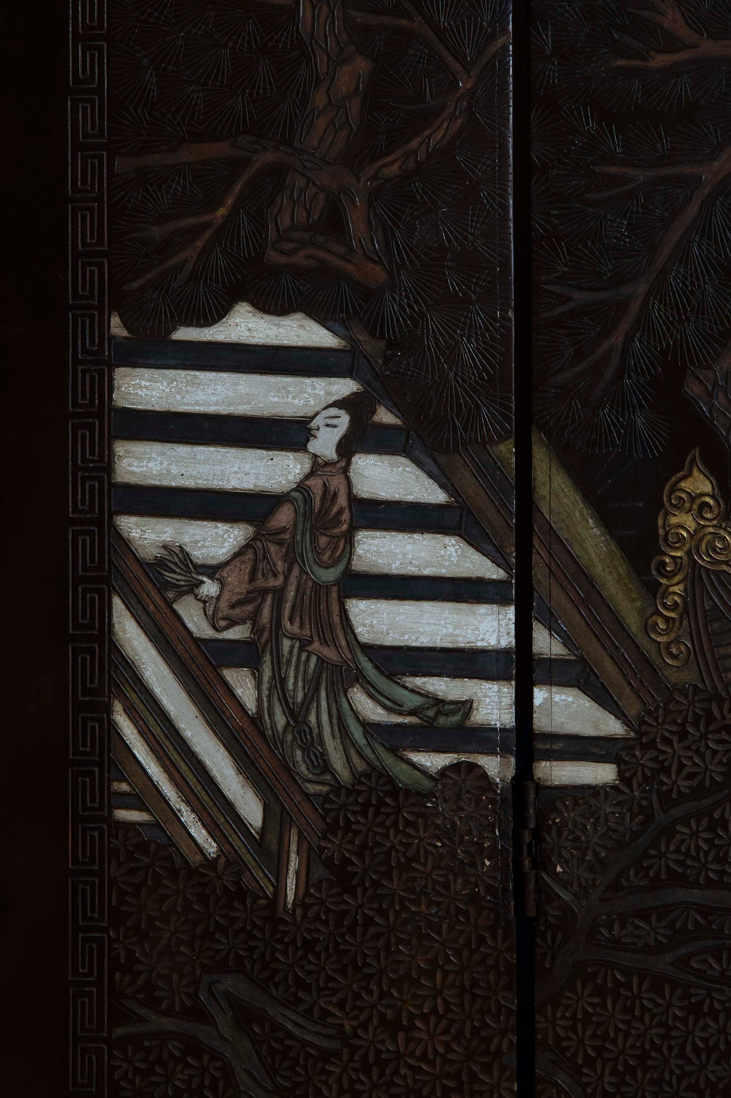 Large Chinese Export Coromandel Lacquer Screen