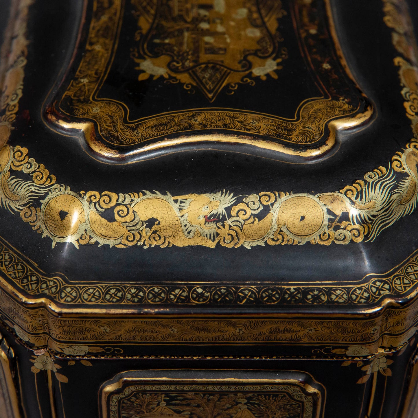 19th Century Chinese Export Lacquer Tea Caddy