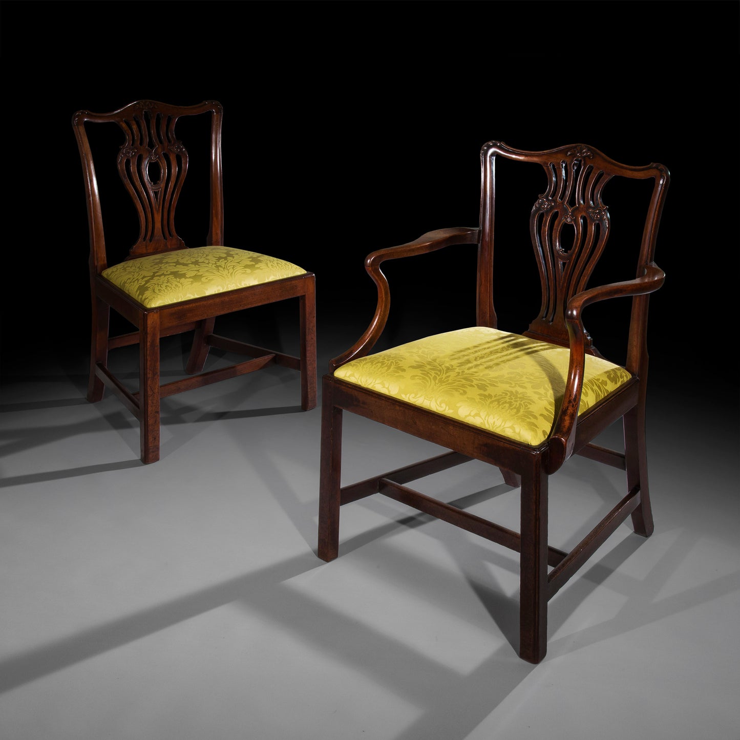 Fine set of George III Mahogany Chippendale Dining Chairs