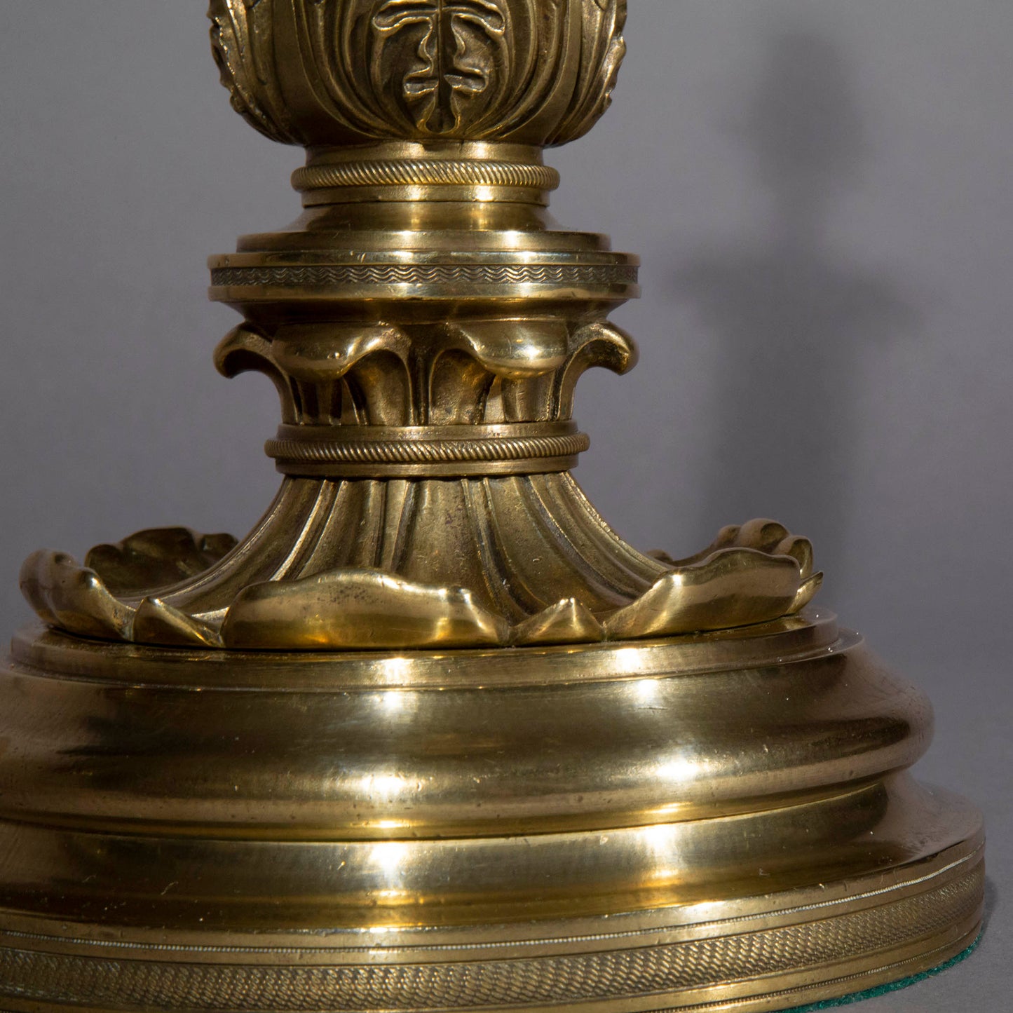 Fine Regency Bronze Table Lamp