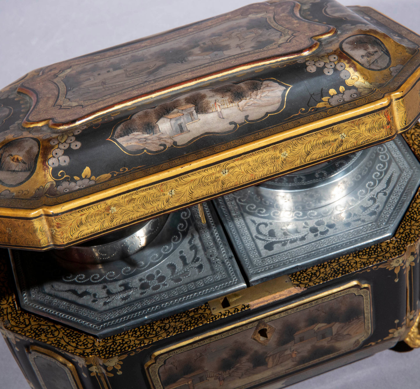 19th Century Chinese Export Lacquer Tea Caddy