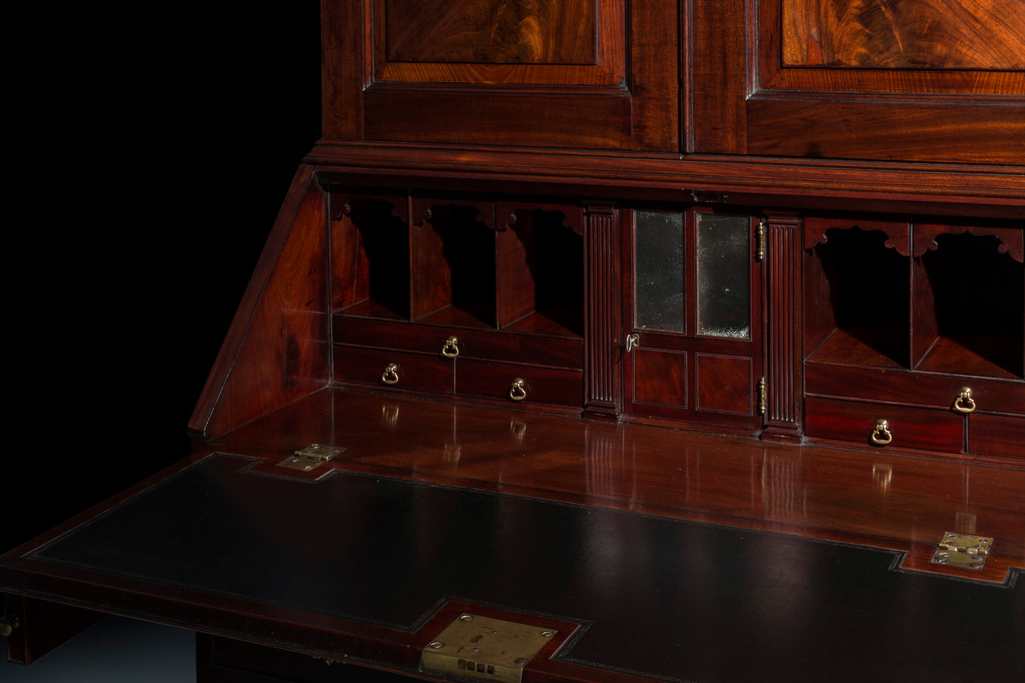 Fine George II Chippendale Bureau Bookcase