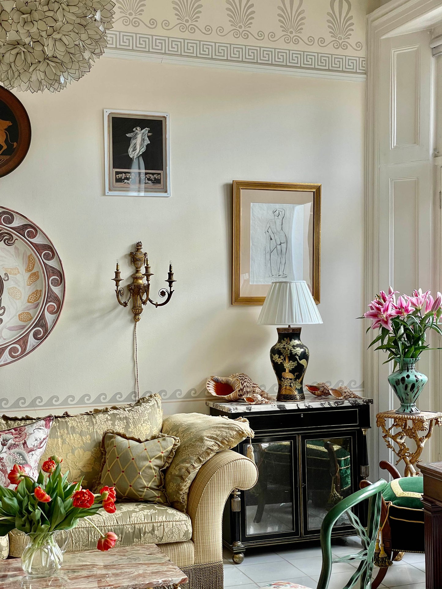 Large Pair of Chinoiserie Lacquer Table Lamps