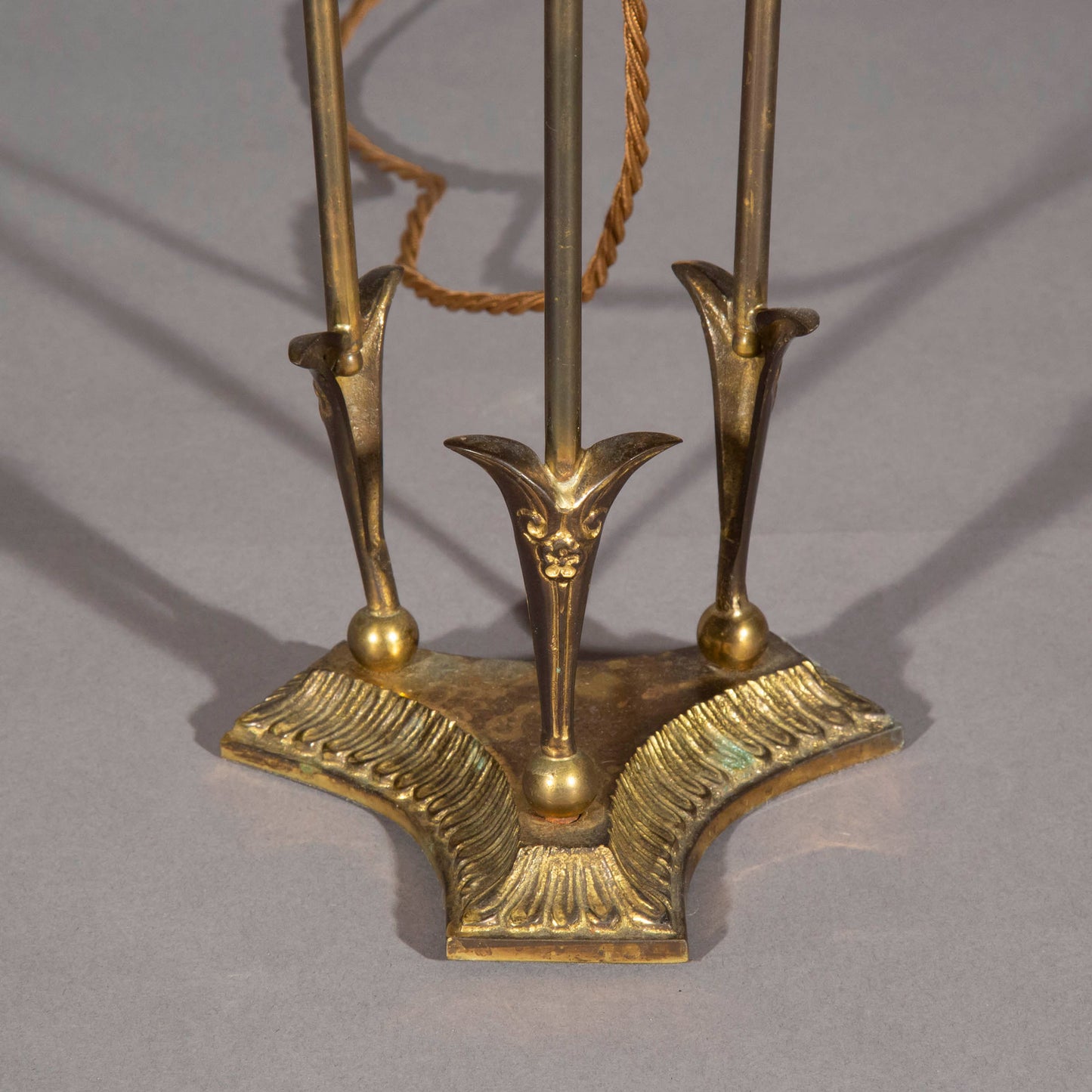 Athenienne Table Lamp