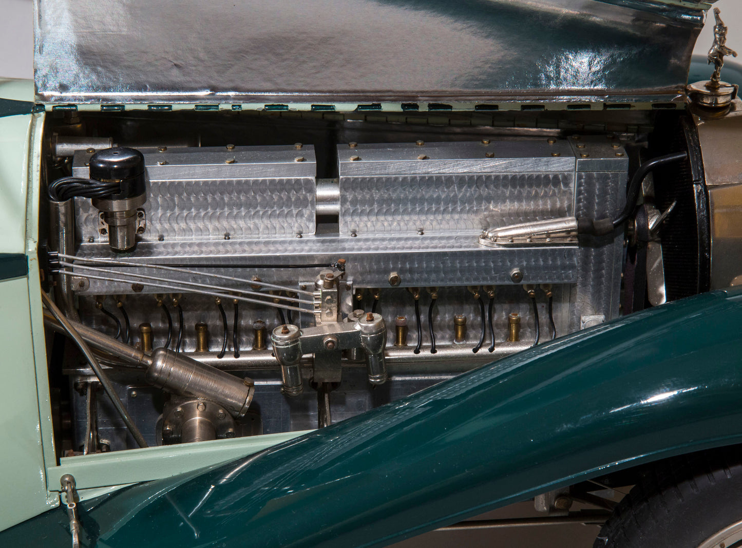 Stunning 1/8 Scale Model 1932 Bugatti Type 41 Royale Esders Roadster