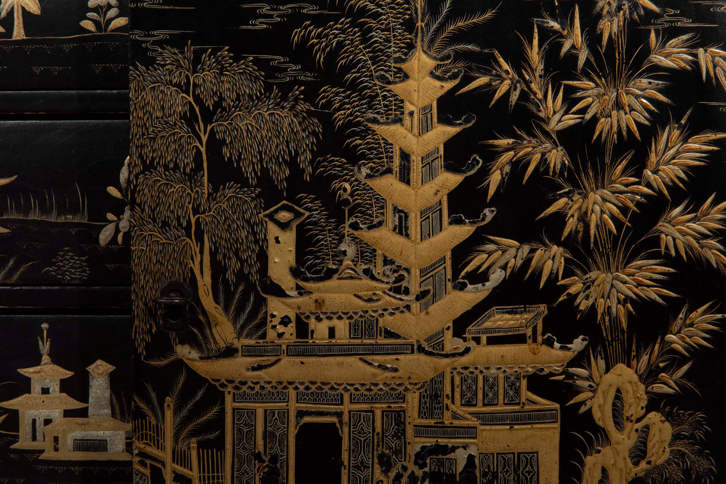 19th Century Chinoiserie Black Lacquer Table Cabinet