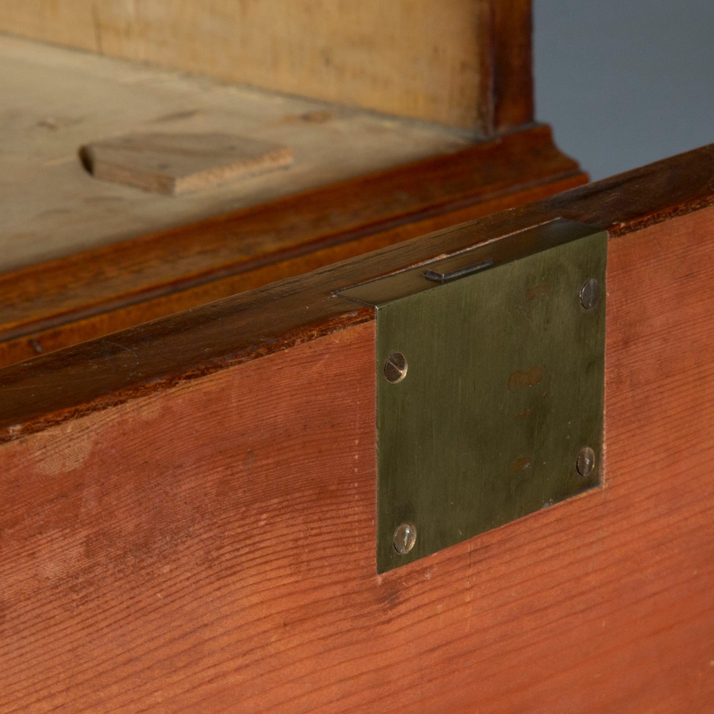 Fine George III Chest of Drawers, attributed to Thomas Chippendale Junior