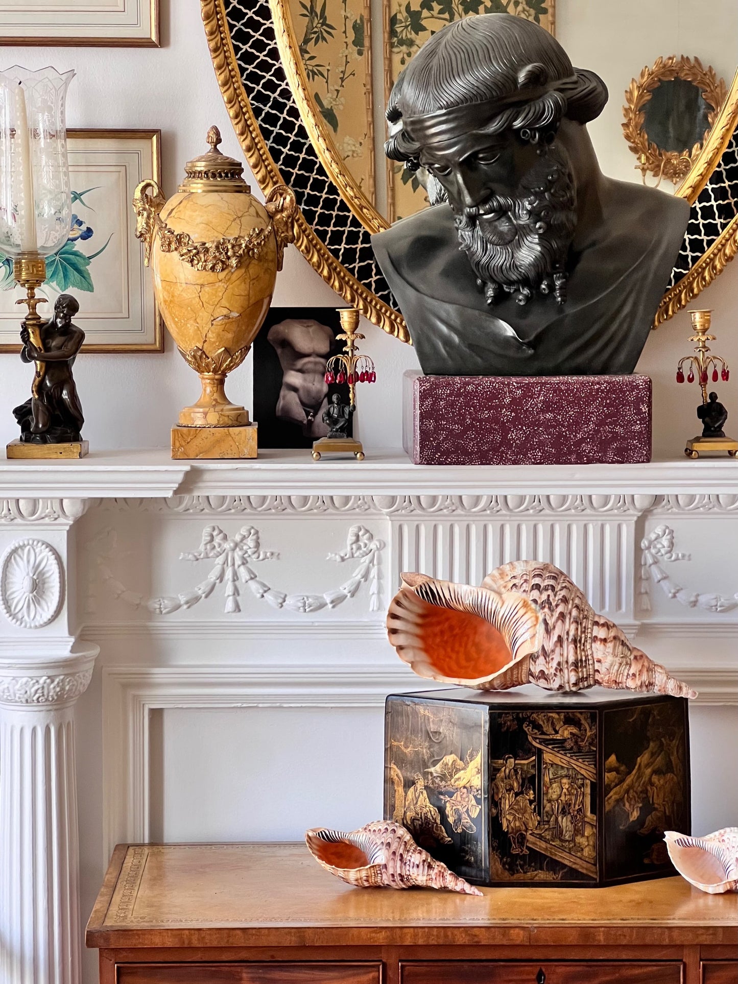 19th Century Hexagonal Chinoiserie Lacquer Stand