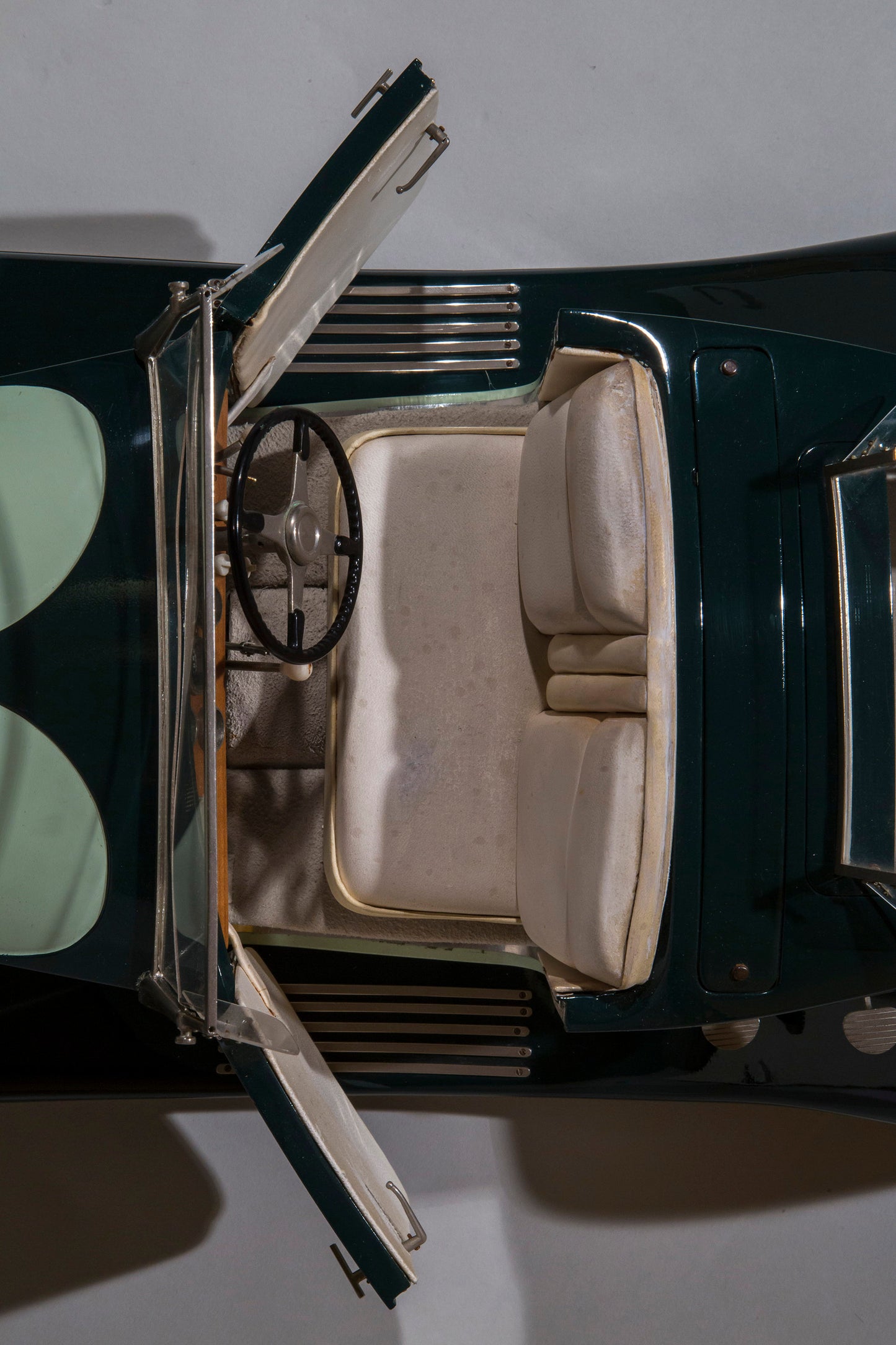 Stunning 1/8 Scale Model 1932 Bugatti Type 41 Royale Esders Roadster