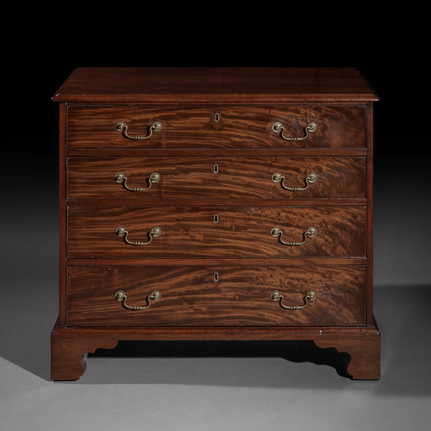 Georgian Chest of Drawers