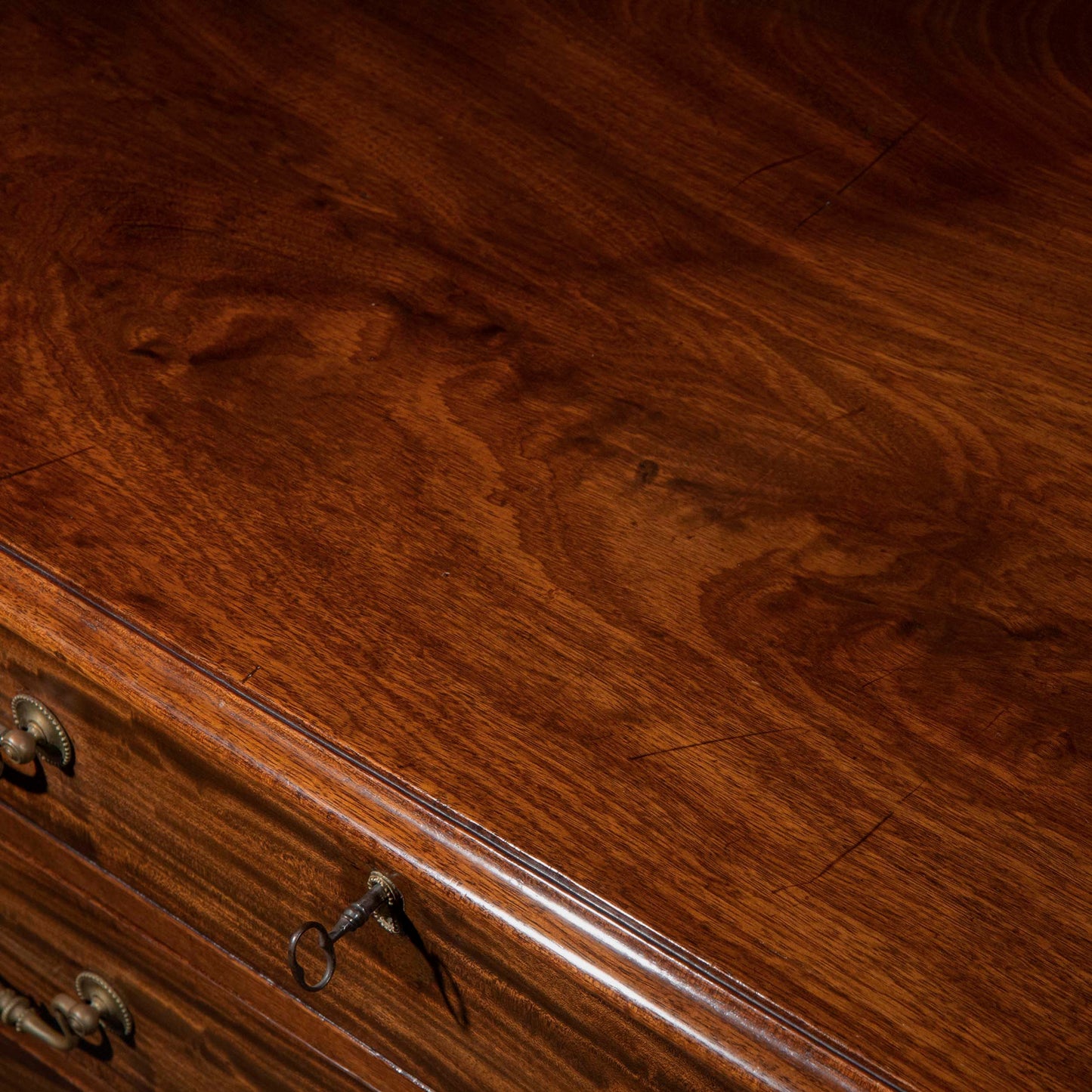 Georgian Chest of Drawers