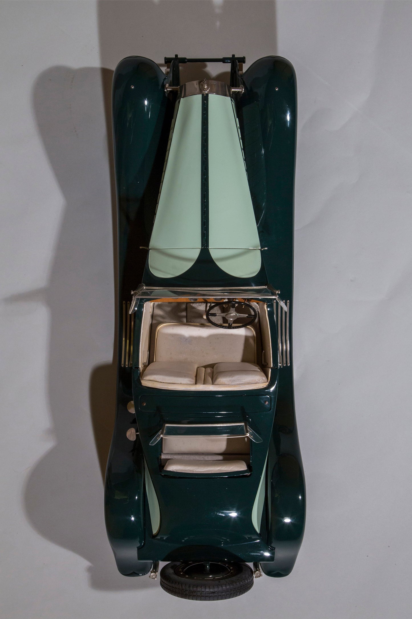 Stunning 1/8 Scale Model 1932 Bugatti Type 41 Royale Esders Roadster