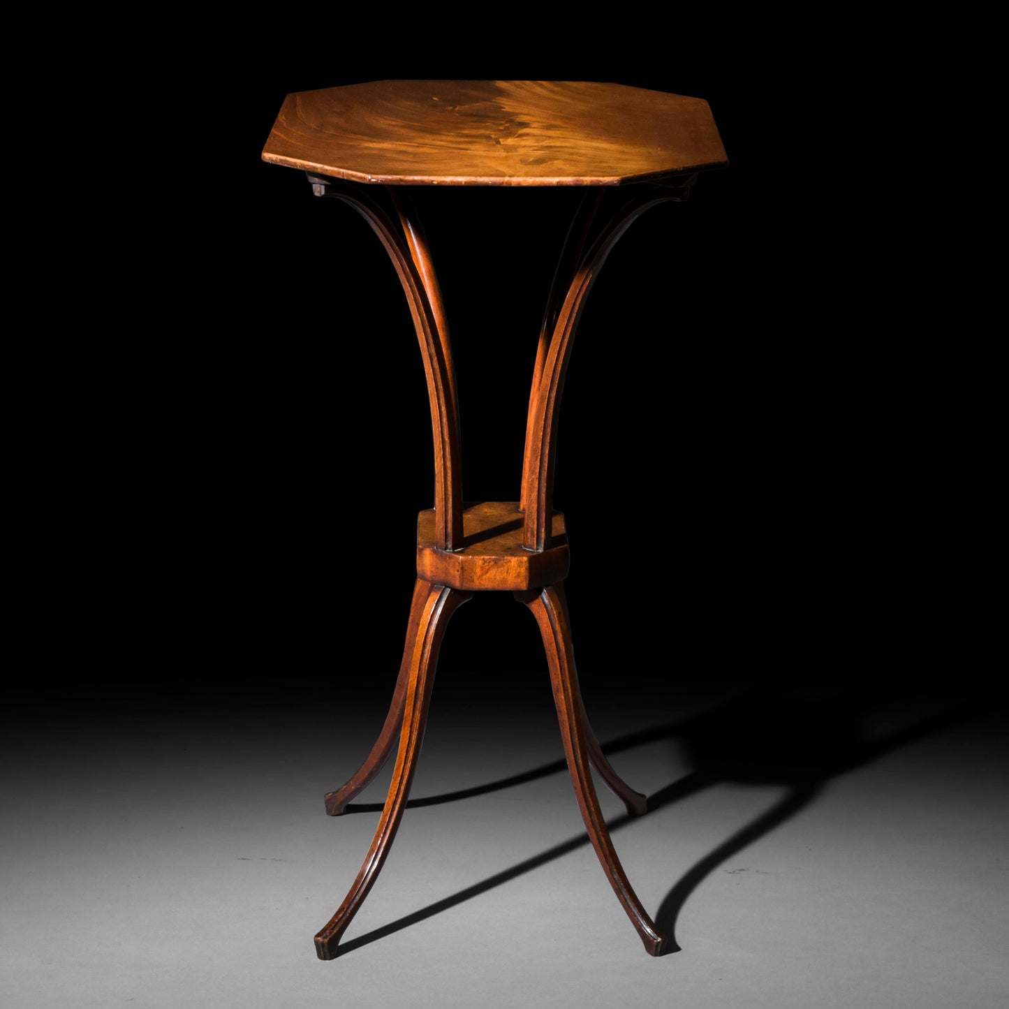Fine George III Spider Leg Table