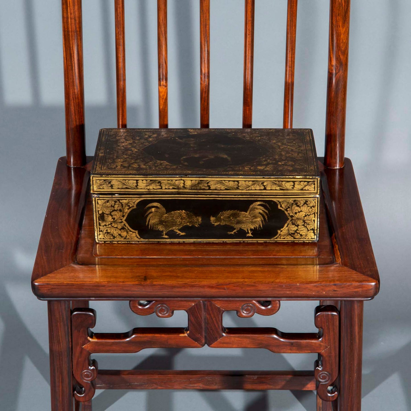 Unusual Chinese Export Lacquer Box Decorated with Cockerels