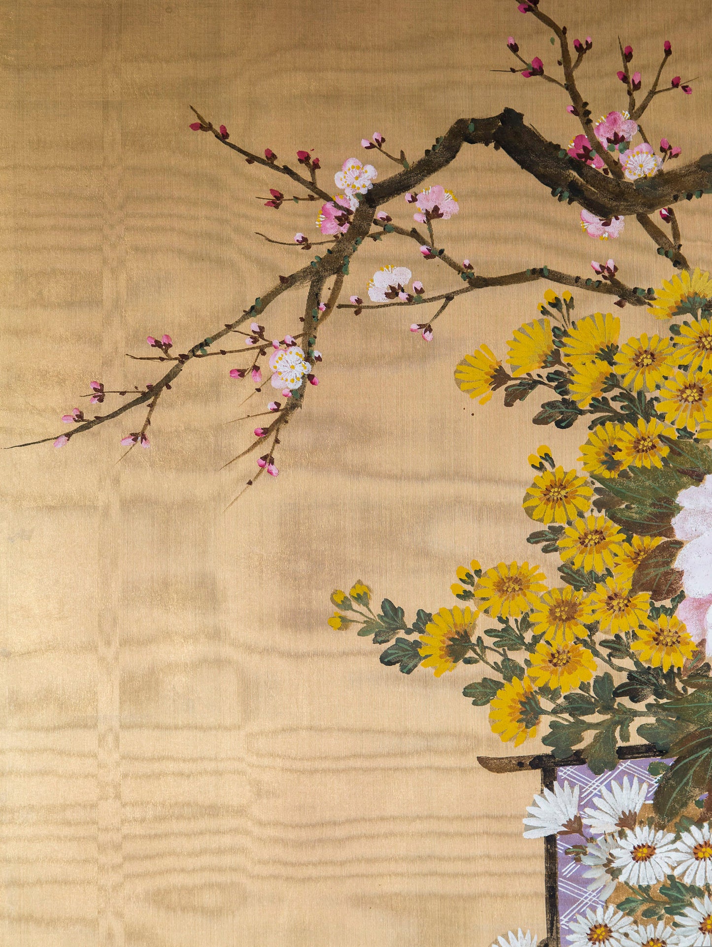 Fine Japanese Gilded and Painted Silk Screen