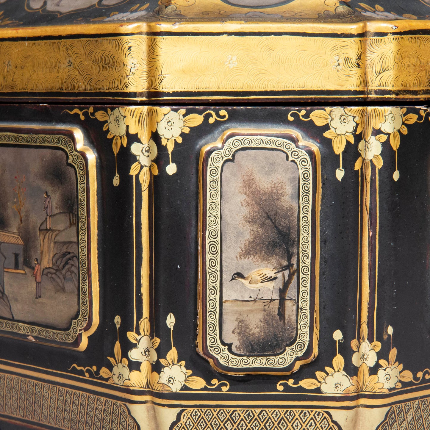 19th Century Chinese Export Lacquer Tea Caddy