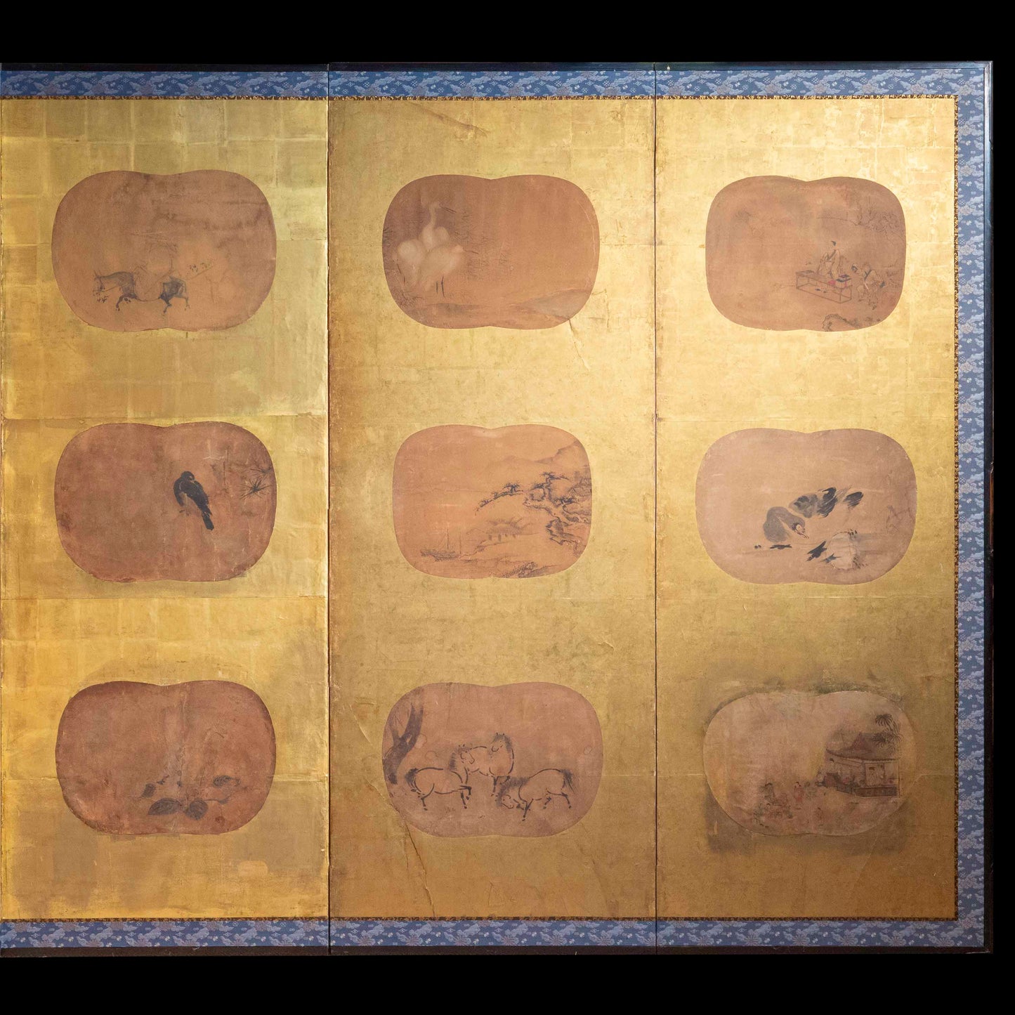 Very Large Chinese 18th Century Gold-Leaf Screen