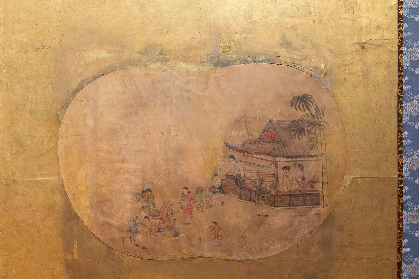 Very Large Chinese 18th Century Gold-Leaf Screen
