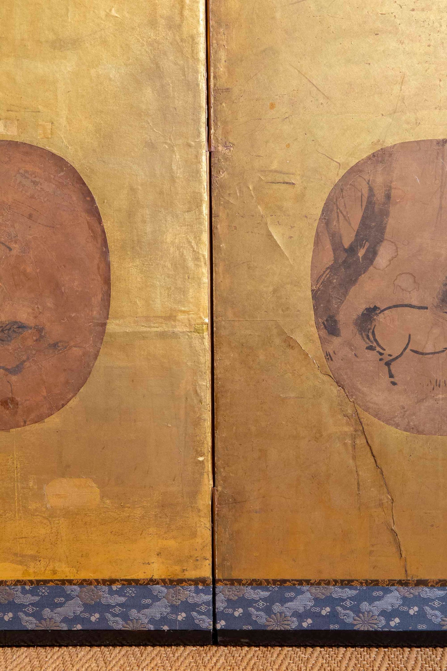 Very Large Chinese 18th Century Gold-Leaf Screen