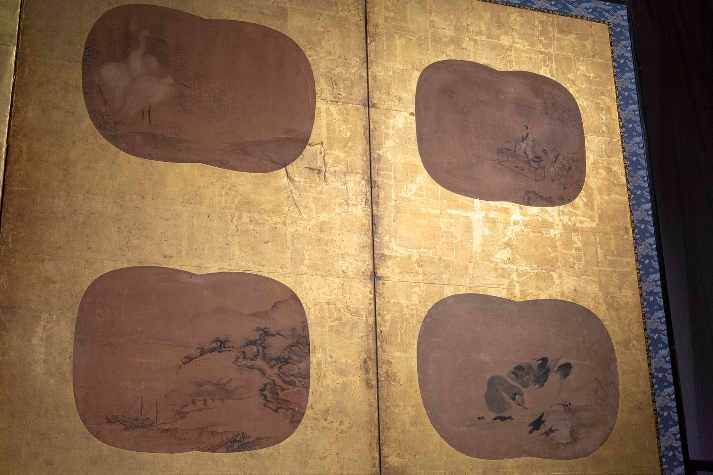 Very Large Chinese 18th Century Gold-Leaf Screen