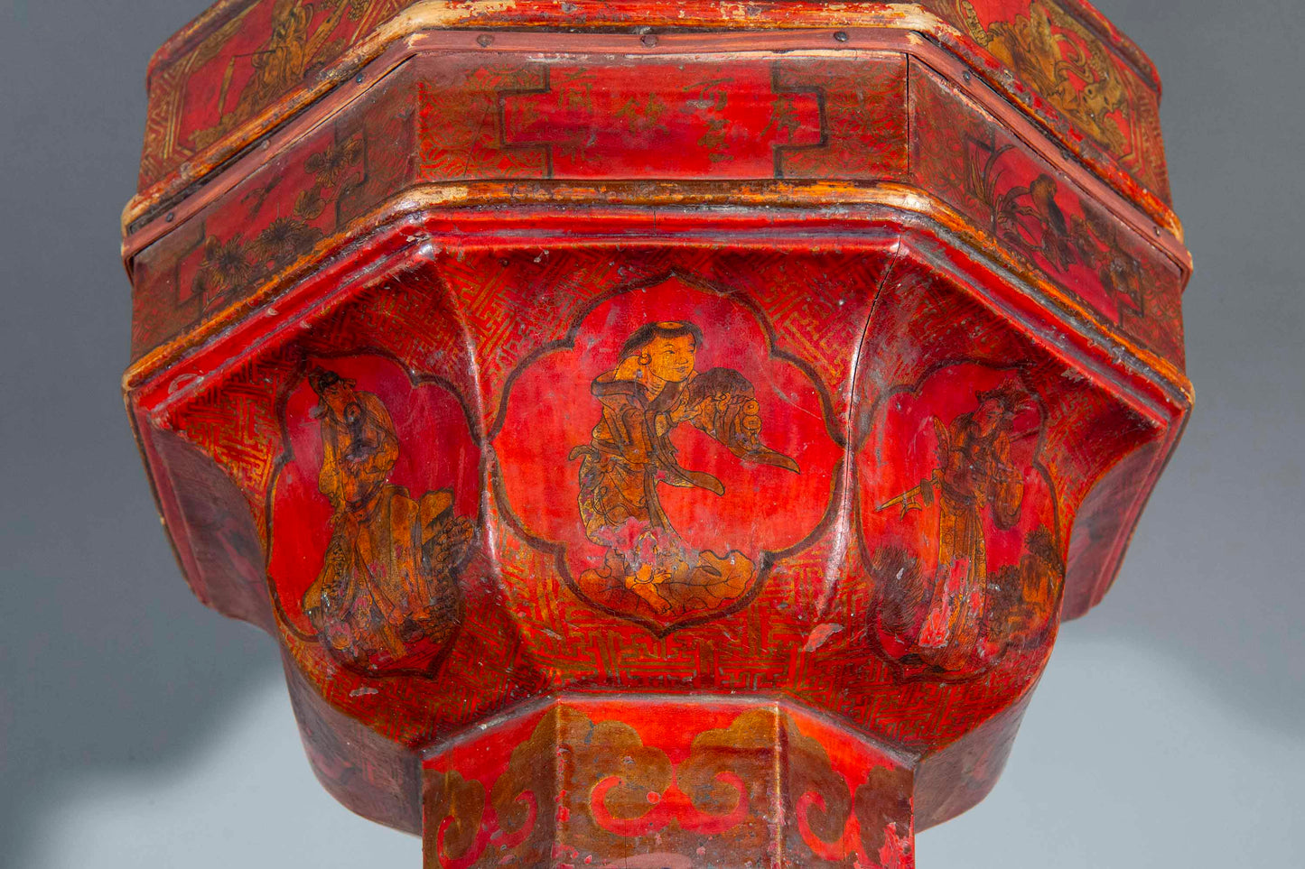Rare 18th Century Red Lacquer Presentation Box