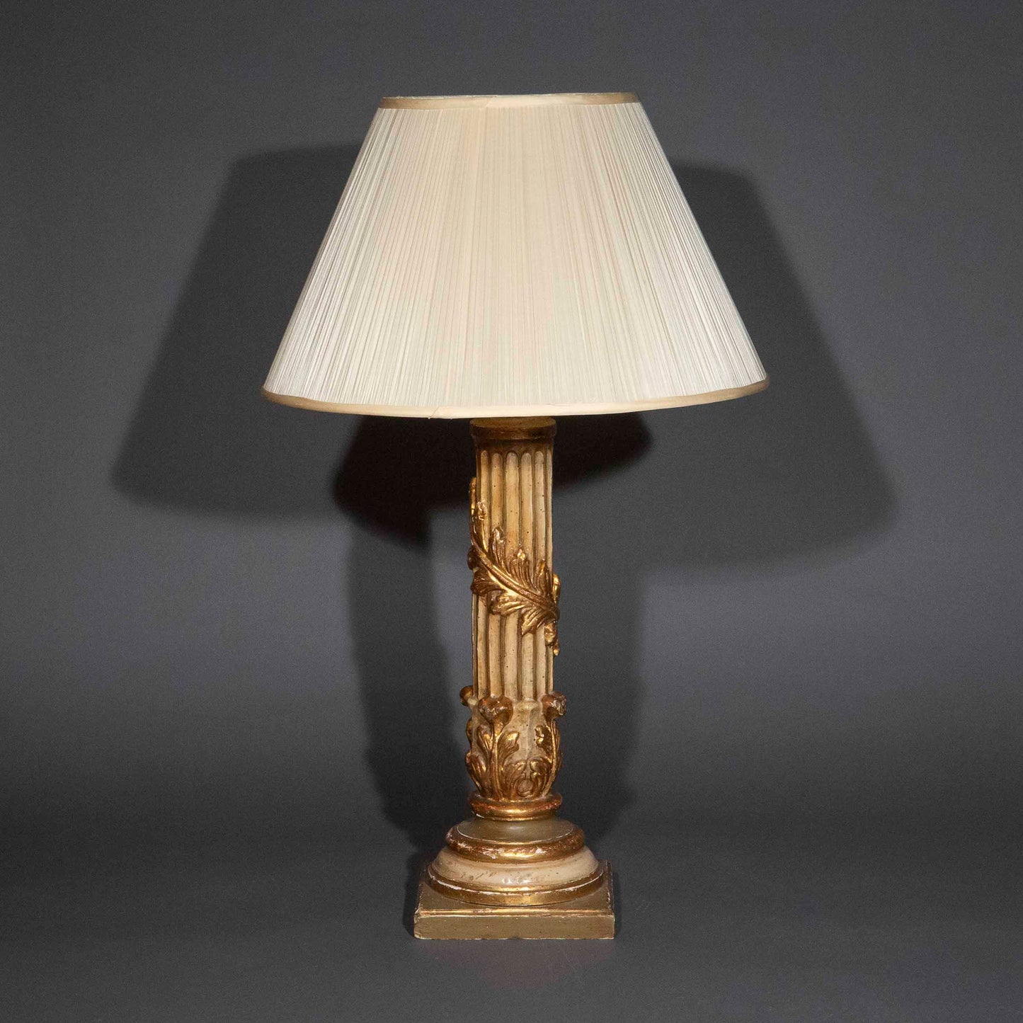 18th Century Florentine Carved Giltwood Table Lamps